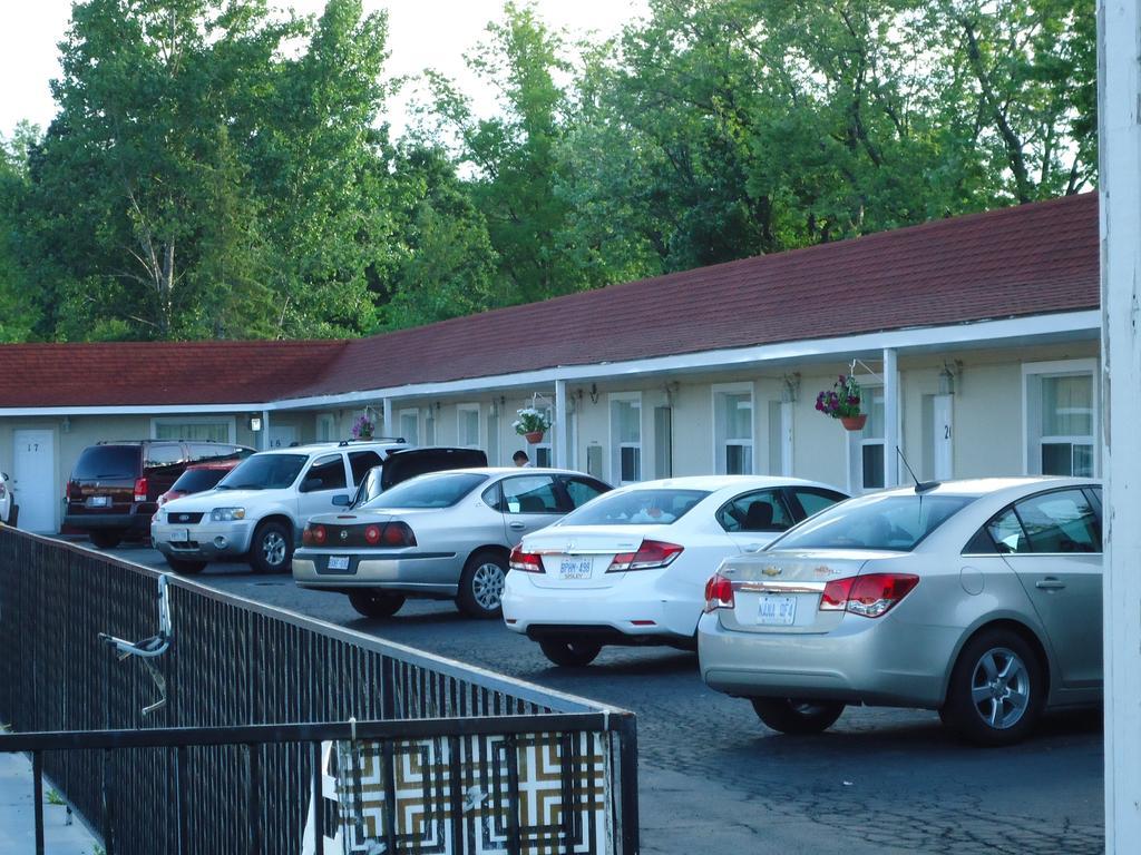 Star Inn By Elevate Rooms Niagara-Fälle Exterior foto